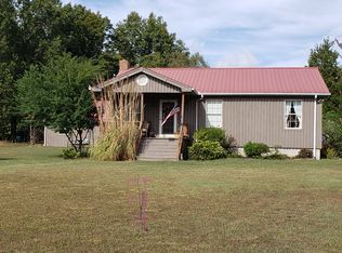 24 Oak Ln, Falls Of Rough, KY 40119