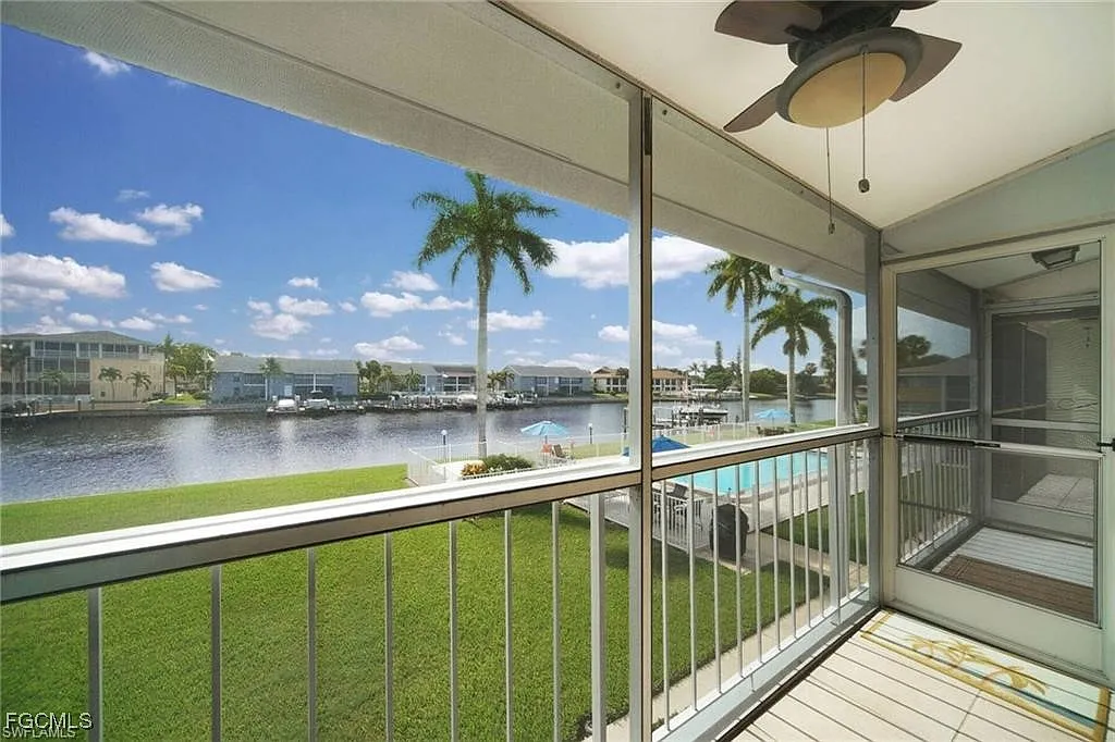 2 bed, 2.0 bath, 1117 sqft, $1,500 — Photo 1