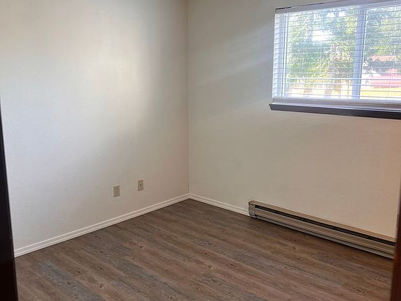 5th image of 3510 Northwest Ave #7