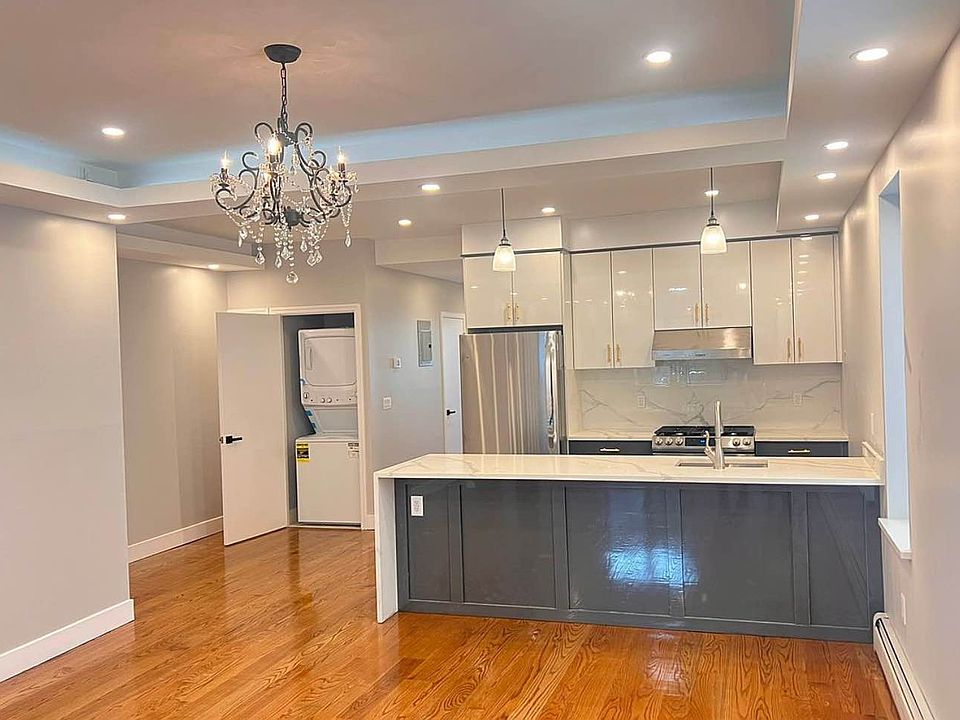 1st image of 30-42 36th St #1