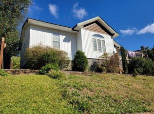 106 Lawrence St, Lyman, SC 29365