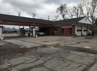 1315 E Palatine Rd, Arlington Heights, IL 60004