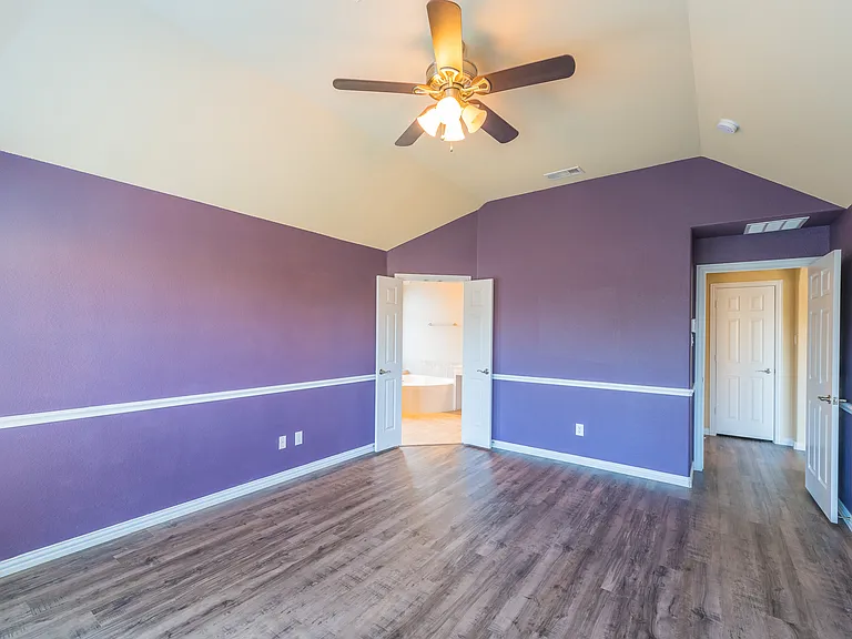 918 Witherby Ln — Photo 18