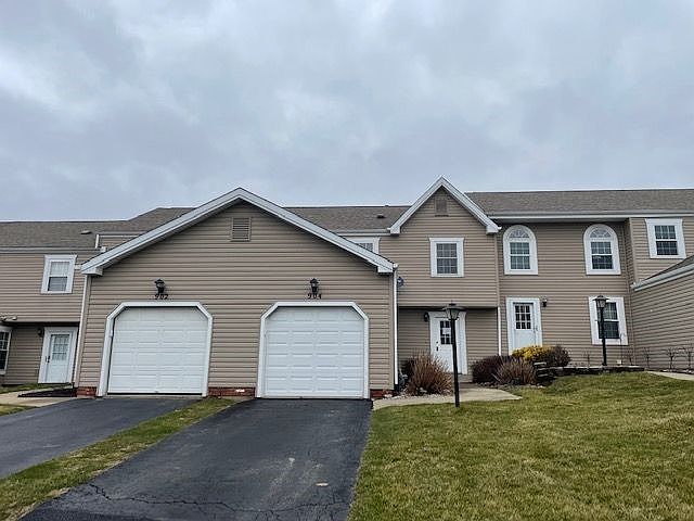 1st image of 904 Sunset Cir