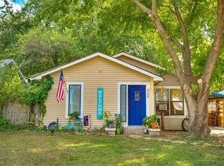 825 E 7th St, Ada, OK 74820