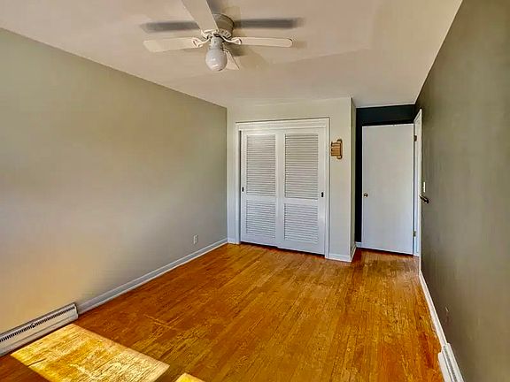 2nd image of 1350 Pinecrest Ave SE #2