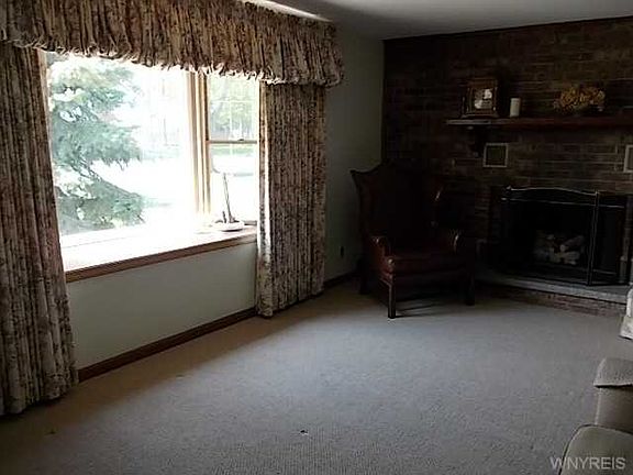 3rd image of 420 Dorrance Ave