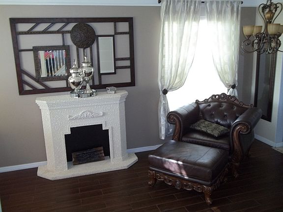 3rd image of 2859 Amundson Ct