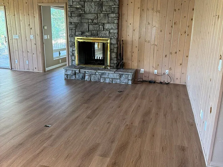 2718 Azalea Ave — Photo 17
