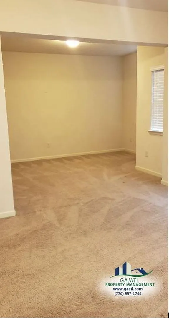 Coming Soon! Nice 4-Bedroom With Loft House In Hoschton — Photo 3