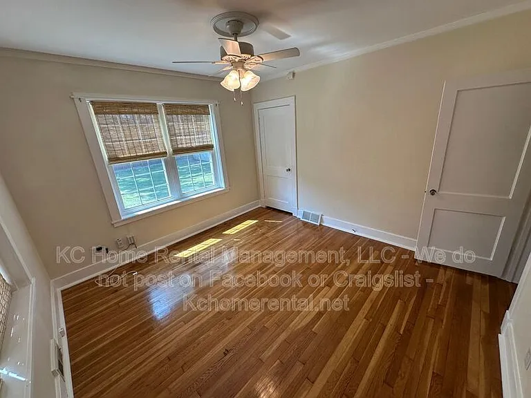 7208 Jefferson St — Photo 27