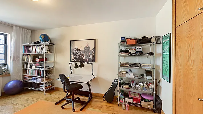 Rented by Emor Management Inc. | media 28