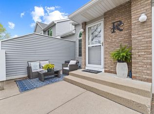 3816 Foss Rd UNIT 7, Saint Anthony, MN 55421