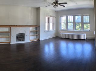 2106 Grove Ave #2, Berwyn, IL 60402