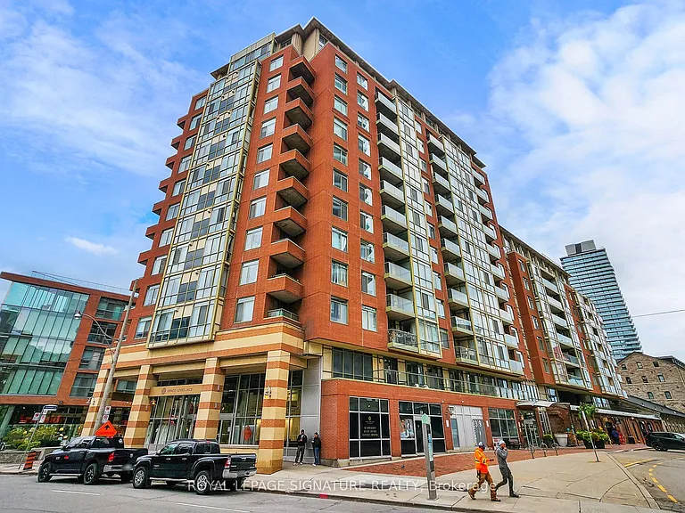 39 Parliament St #1205 — Photo 1