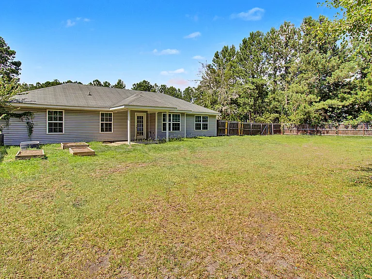 115 SE Cutters Gap — Photo 33
