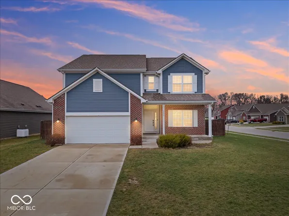 1373 W Quartz Ln, Fortville, IN 46040