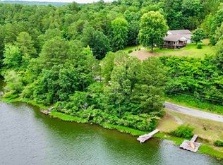 685 Mountain Lake Rd, Warrior, AL 35180