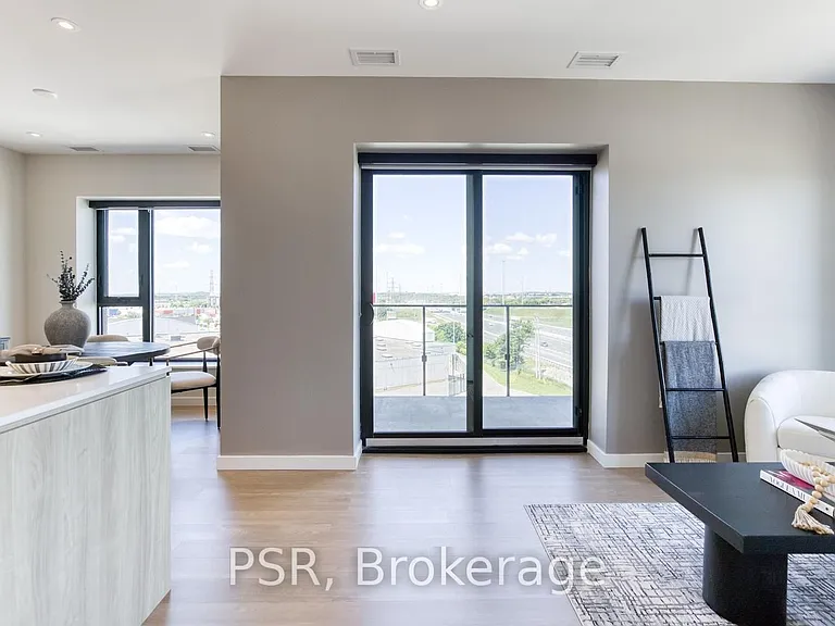 150 Hollywood Ct #617 — Photo 11