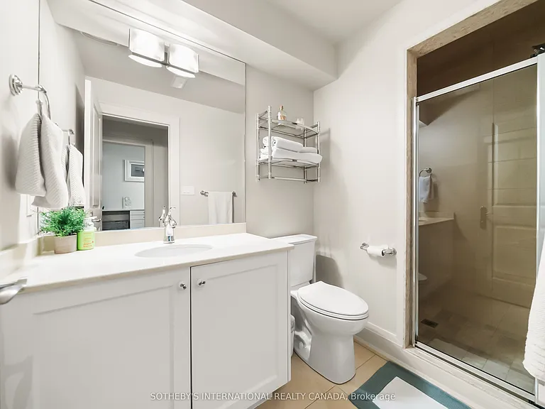 200 Donlea Dr — Photo 42