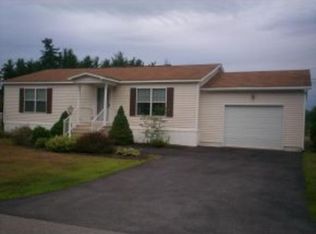 3 Timberline Dr, Tilton, NH 03276