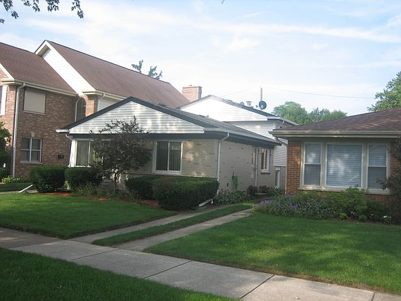 2nd image of 8146 N Kostner Ave