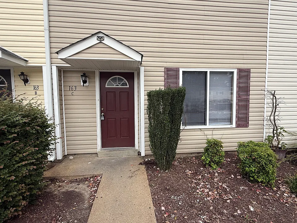 163 Jenness Ln #C