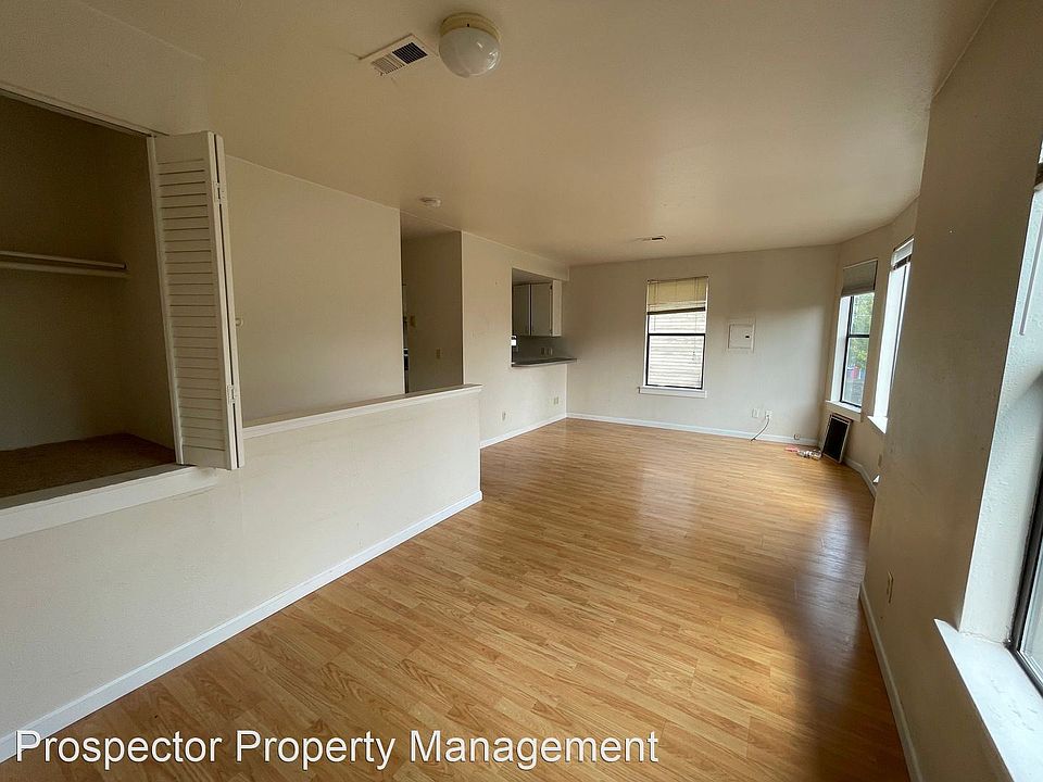1st image of 1115 E Fir St #11491677