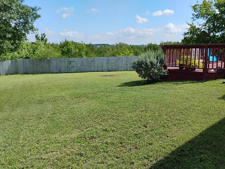 410 Saddle Dr — Photo 53