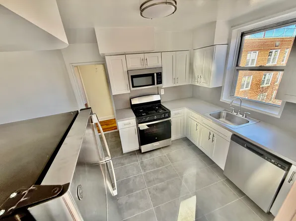 14431 41st Ave APT 6K, Flushing, NY 11355