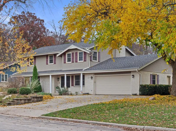 2510 Normandy LANE, Wauwatosa, WI 53226