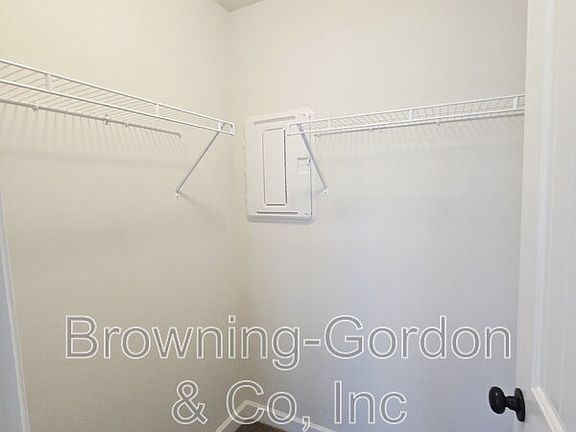 4th image of 2730 Sparrowgap Trl
