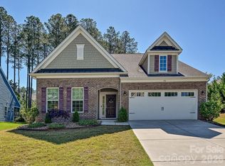 304 Picasso Trl, Mount Holly, NC 28120