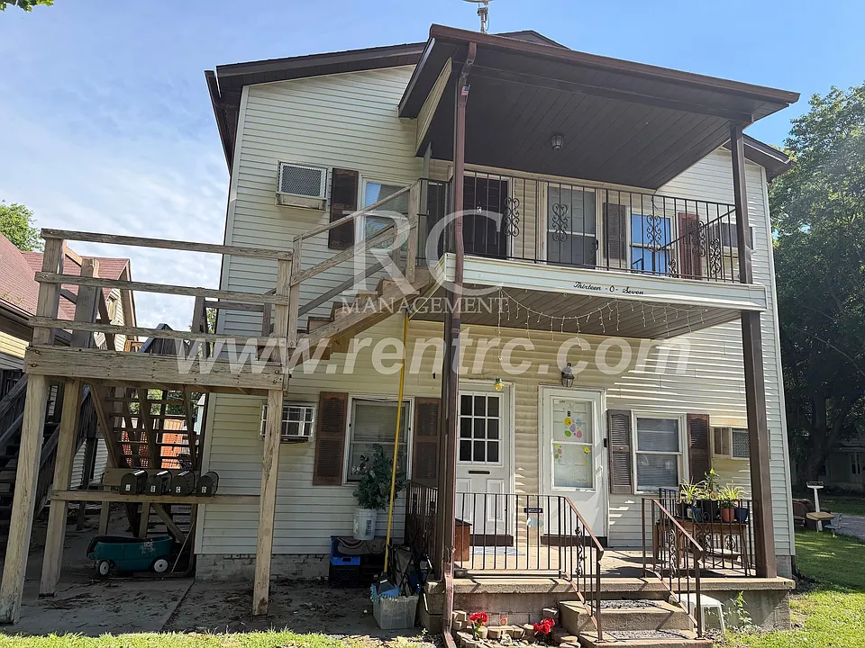 1307C Lape St
