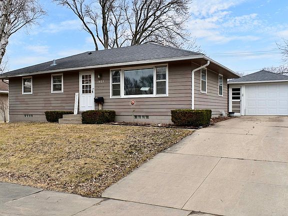 2nd image of 1823 18th St NW