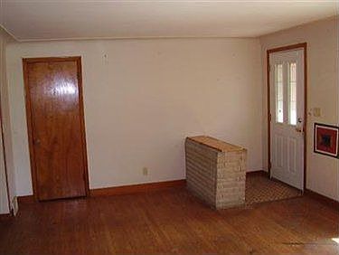 5th image of 3112 Goleta Ave