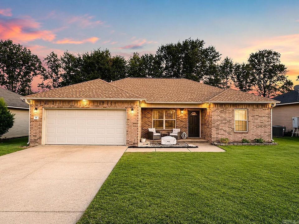 1st image of 35 Green Apple Dr