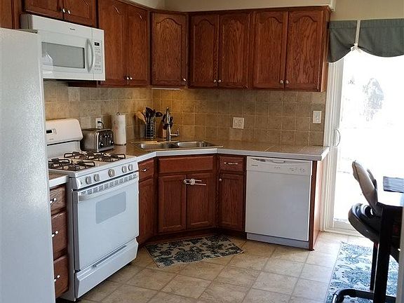 5th image of 42237 Gainsley Dr