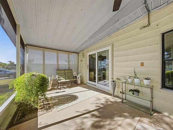 5th image of 26257 Queen Mary LN