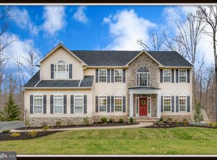 94 Wateredge Ln, Fredericksburg, VA