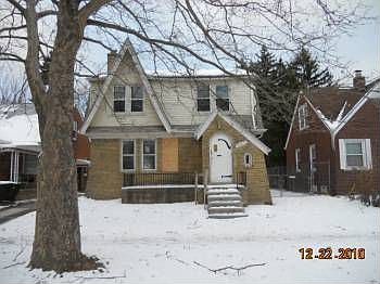 1st image of 19320 Strasburg St