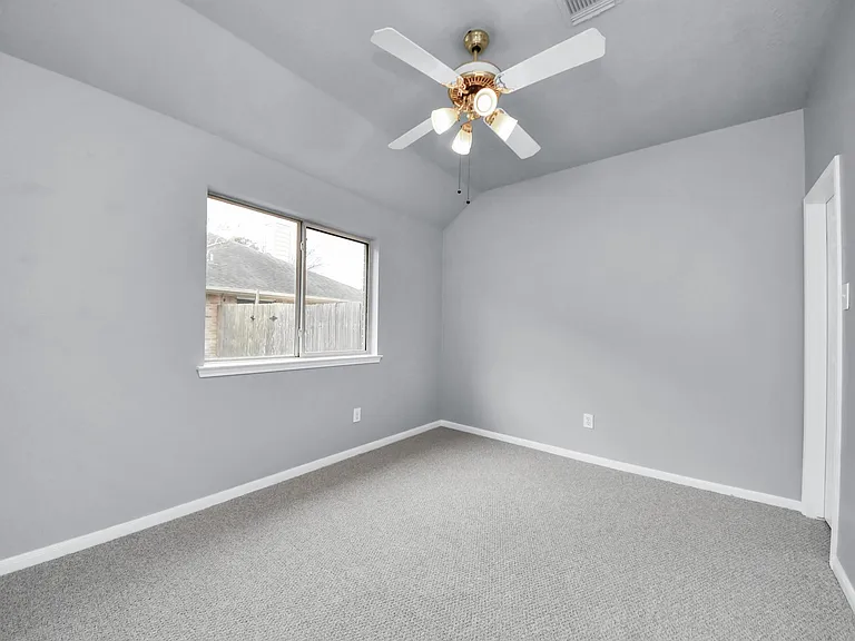9711 Andrews Ln — Photo 31