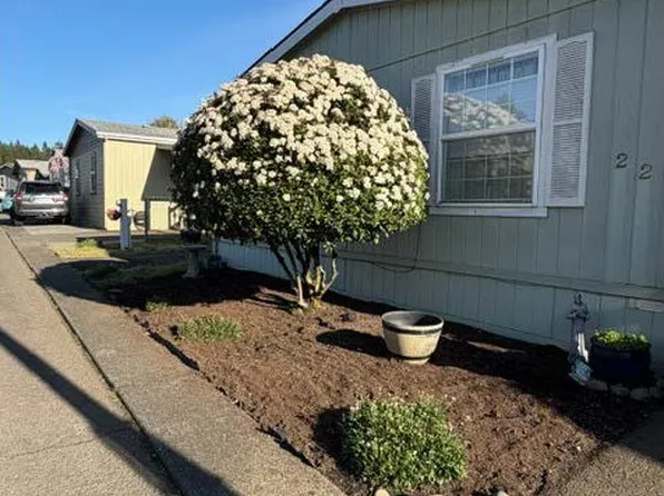 10400 SE Cook Ct Unit 22, Milwaukie, OR 97222
