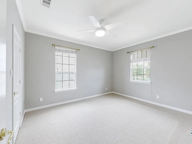 5619 Travis Dr — Photo 27