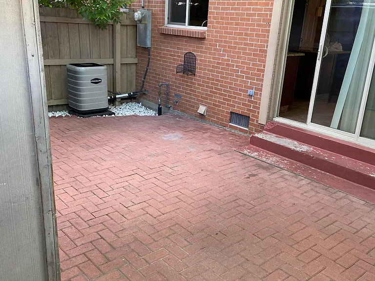 9028 E Lehigh Ave — Photo 11