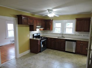 108 Valley Rd #1, Roselle Park, NJ 07204