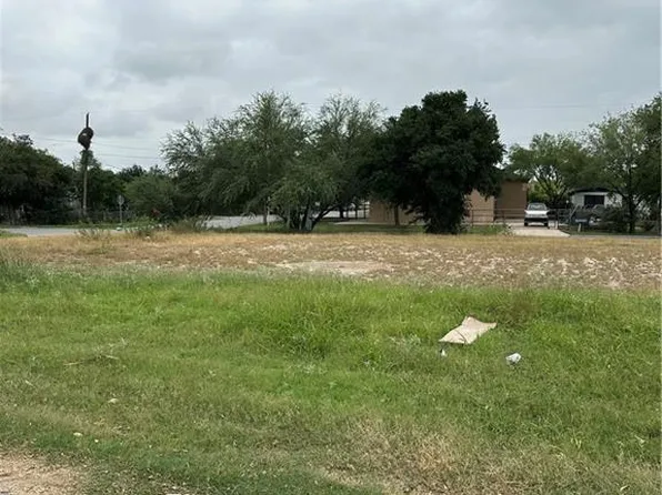 405 Conchita Dr, Hidalgo, TX 78557