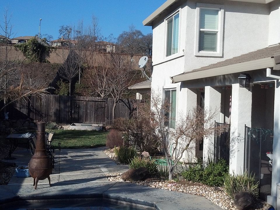 1st image of 584 Plum Creek Ct
