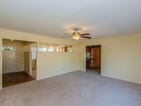 3rd image of 5669 N College Ave