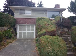 2746 48th Ave SW, Seattle, WA 98116